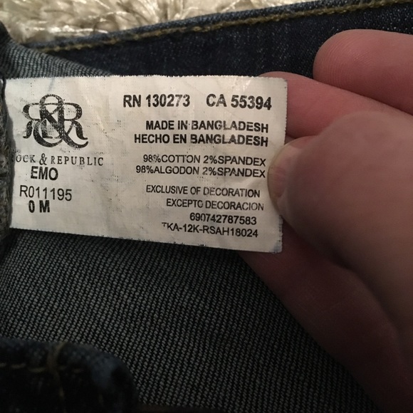 Rock & Republic Emo Boyfriend Jeans - Picture 8 of 8